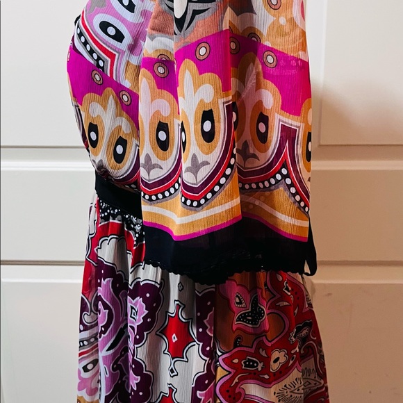 Chiffon Multi Color Top - Picture 2 of 9